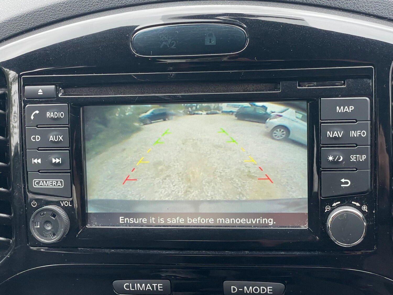 Used Nissan Juke 2015 for sale - 76251381: Photo 32