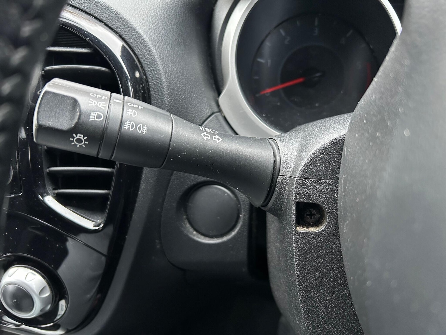 Used Nissan Juke 2015 for sale - 76251381: Photo 47