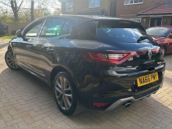 Used Renault Megane 2016 for sale - 75857962: Photo
