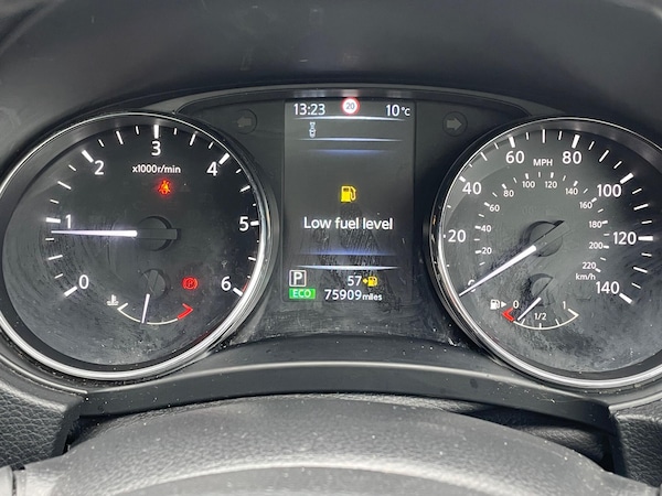 Used Nissan Qashqai 2015 for sale - 76315097: Photo 46
