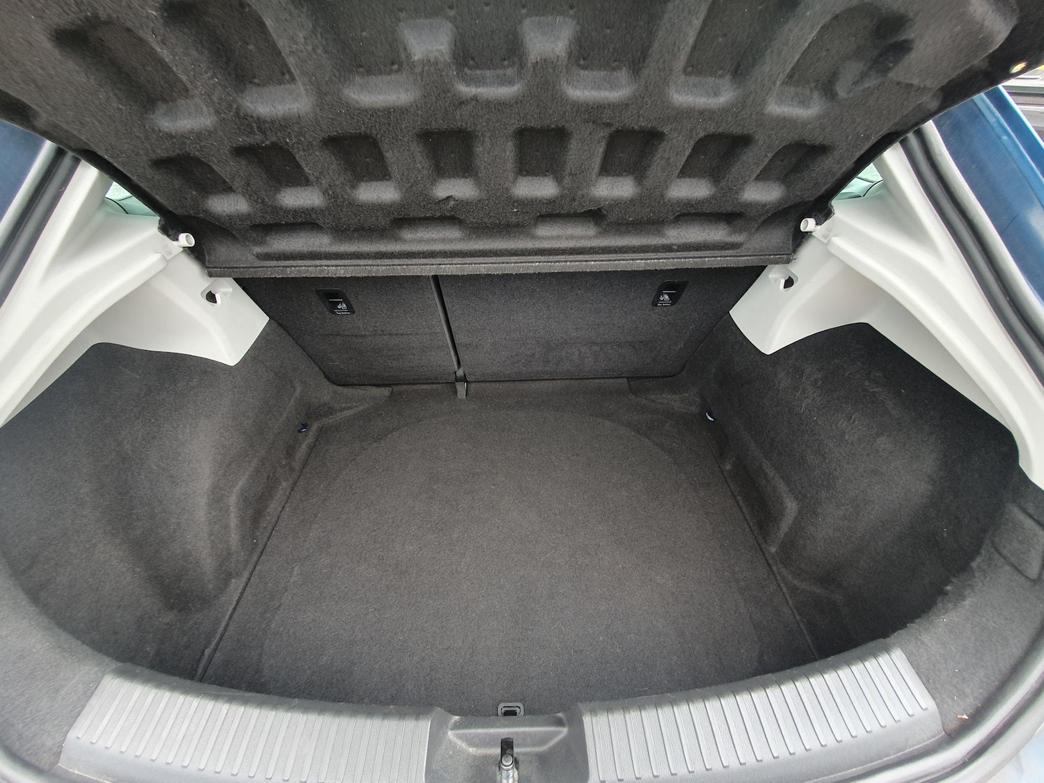 Vehicle 44