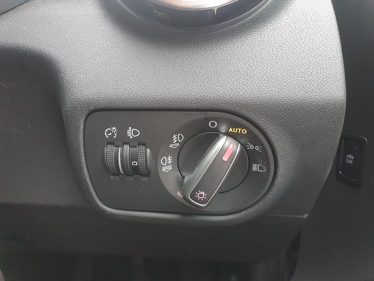 Used Audi A1 2014 for sale - 76473219: Photo 41