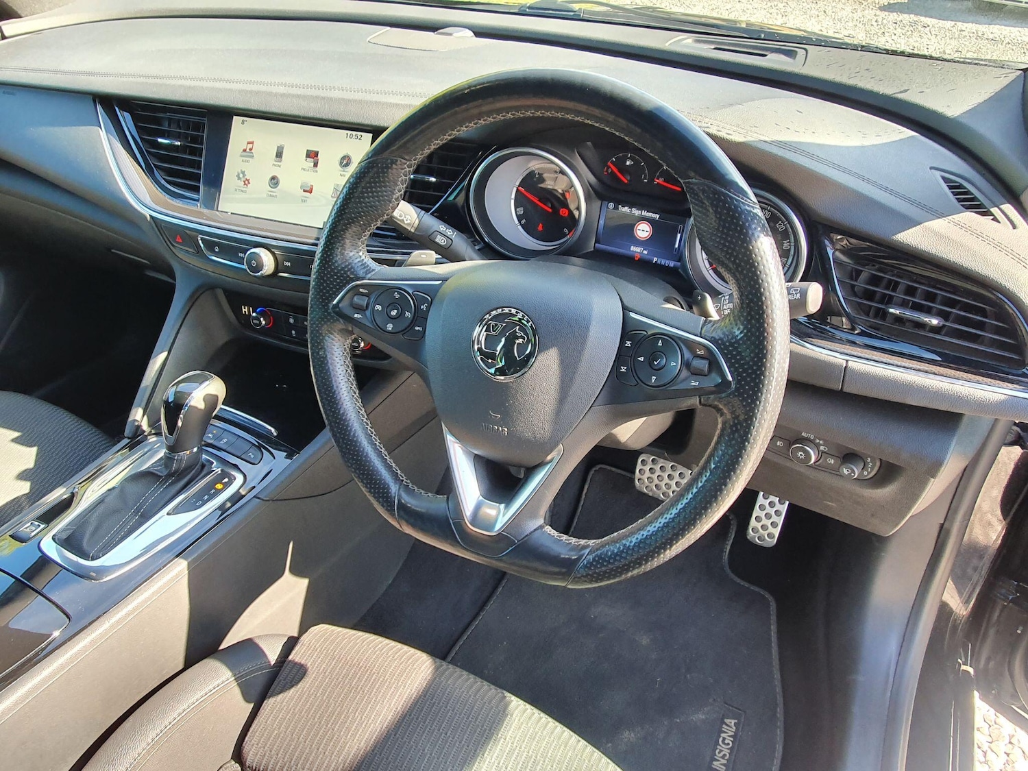 Used Vauxhall Insignia 2018 for sale - 76423527: Photo 12