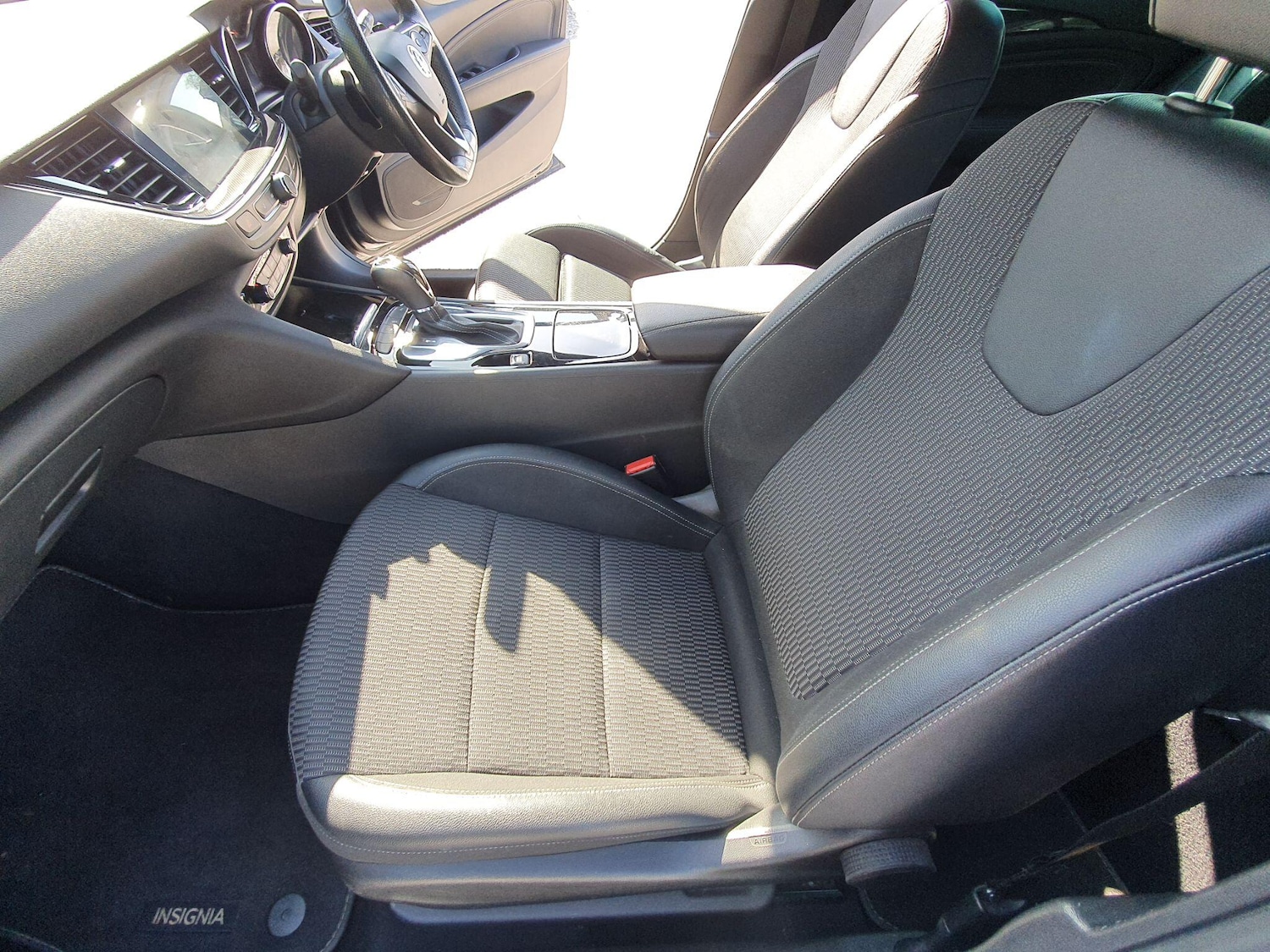 Used Vauxhall Insignia 2018 for sale - 76423527: Photo 16