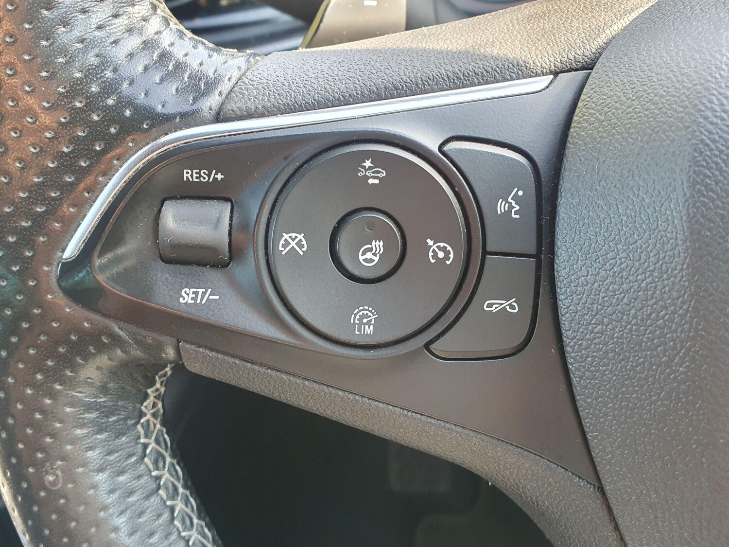 Used Vauxhall Insignia 2018 for sale - 76423527: Photo 27