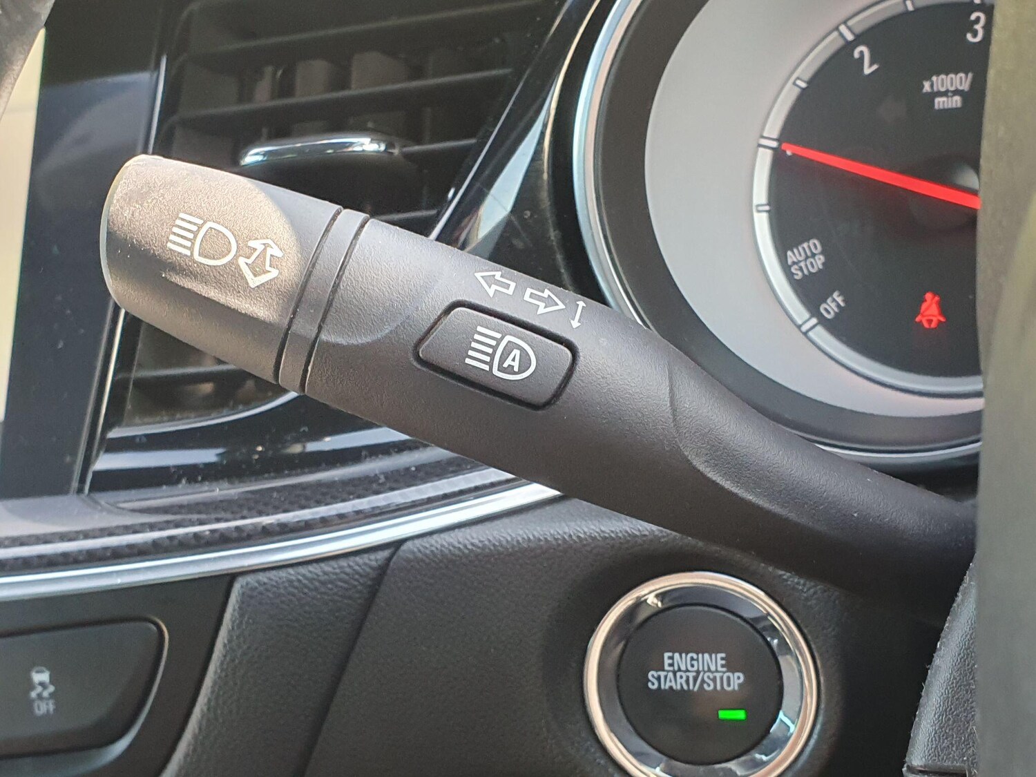 Used Vauxhall Insignia 2018 for sale - 76423527: Photo 31