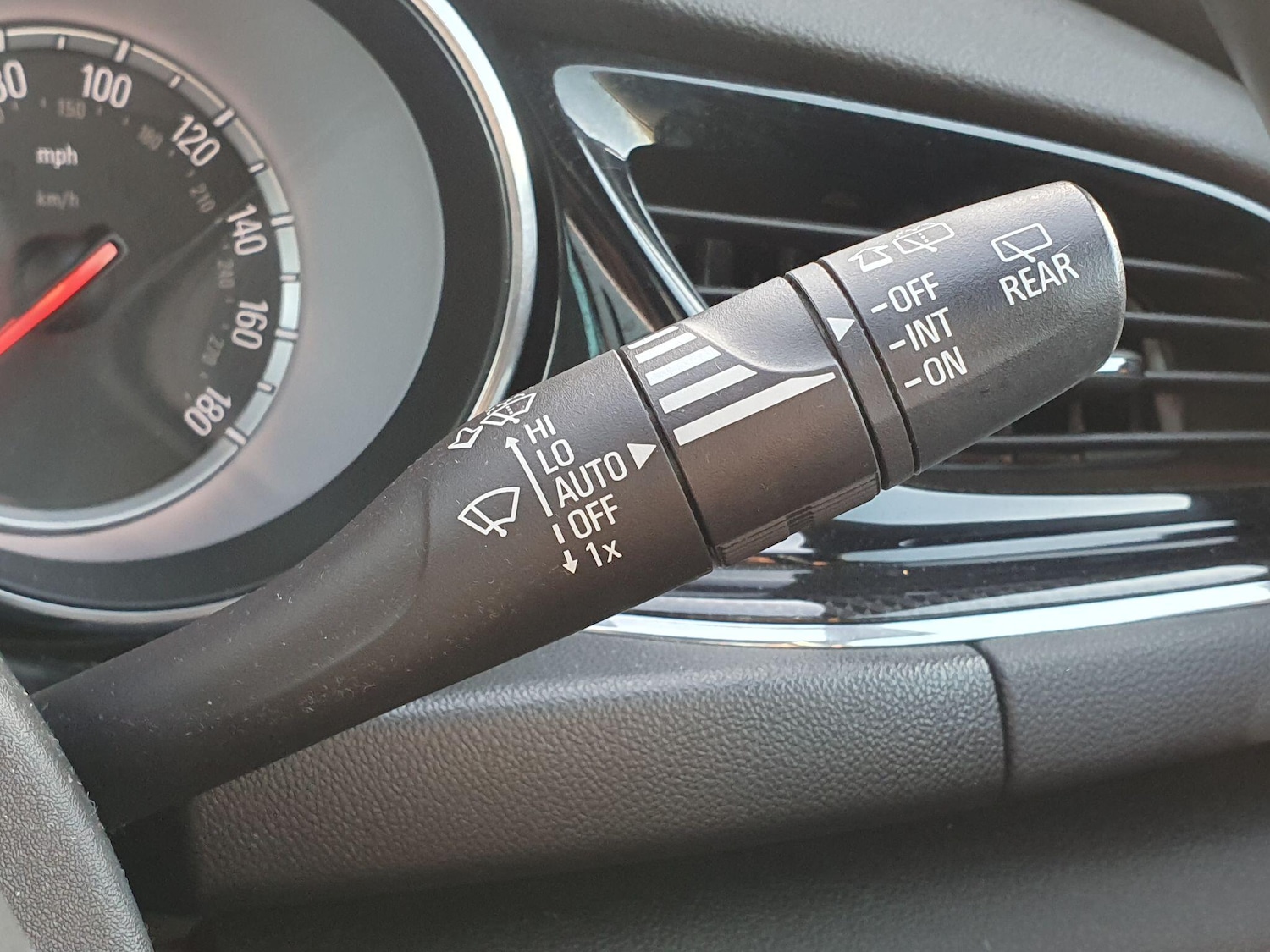 Used Vauxhall Insignia 2018 for sale - 76423527: Photo 32