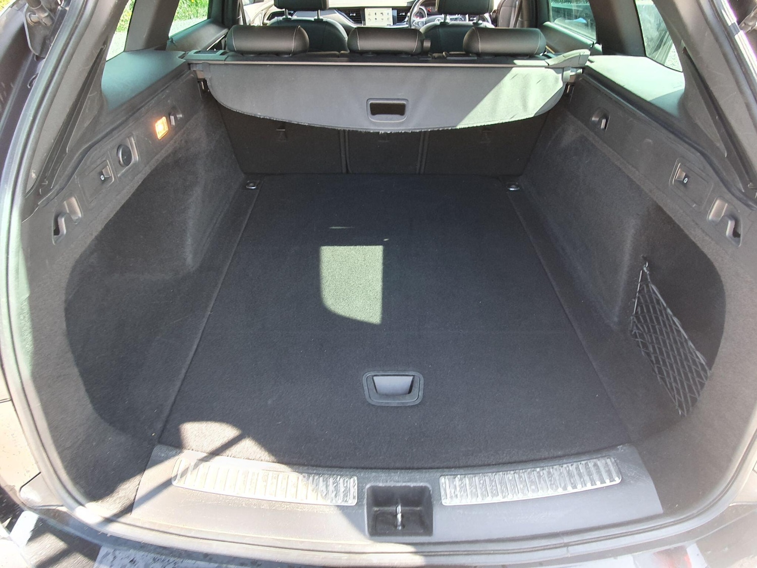 Used Vauxhall Insignia 2018 for sale - 76423527: Photo 54