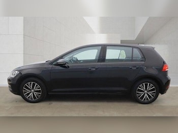 Used Volkswagen Golf 2019 for sale - 79471942: Photo