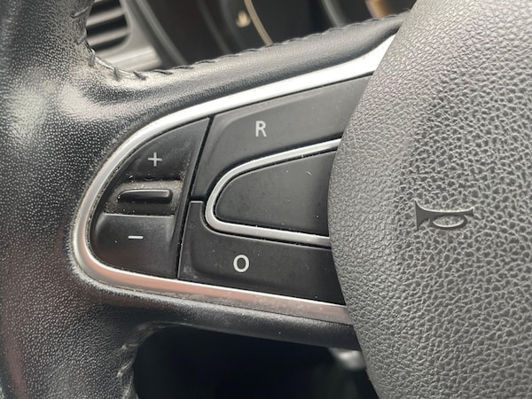 Used Renault Kadjar 2017 for sale - 76283189: Photo 46