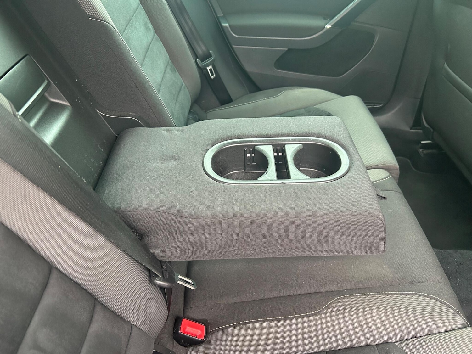 Used Volkswagen Golf 2014 for sale - 76752875: Photo 24