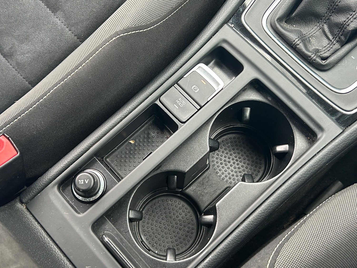 Used Volkswagen Golf 2014 for sale - 76752875: Photo 34