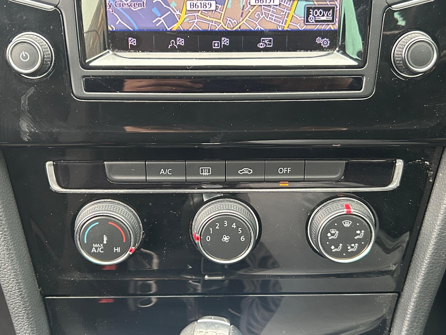 Used Volkswagen Golf 2014 for sale - 76752875: Photo 36