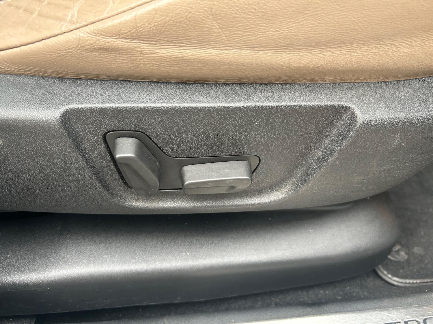 Used Citroen C4 Grand Picasso 2015 for sale - 76425337: Photo 24