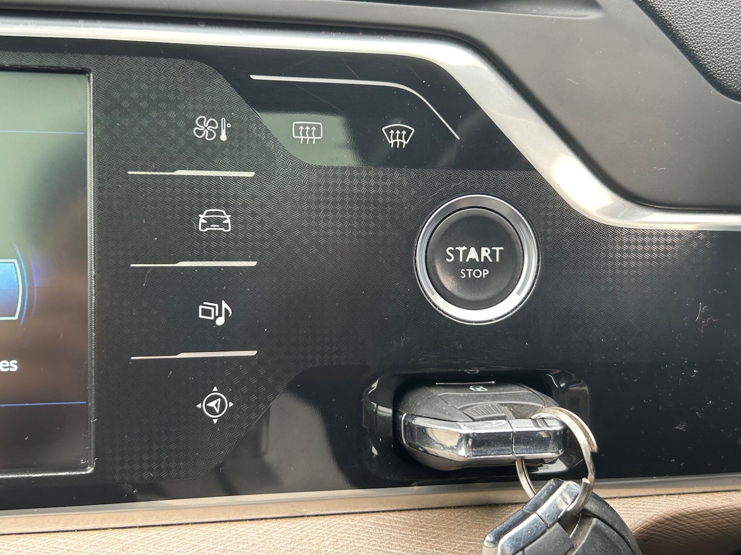 Used Citroen C4 Grand Picasso 2015 for sale - 76425337: Photo 51