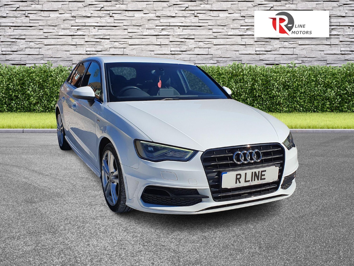Used Audi A3 2014 for sale - 76389065: Photo 2