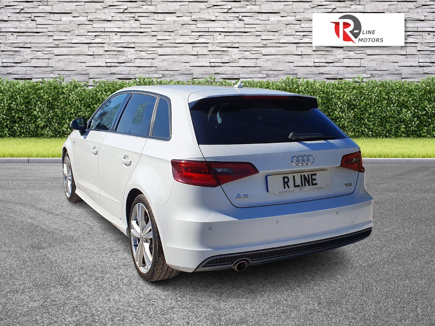 Used Audi A3 2014 for sale - 76389065: Photo 6