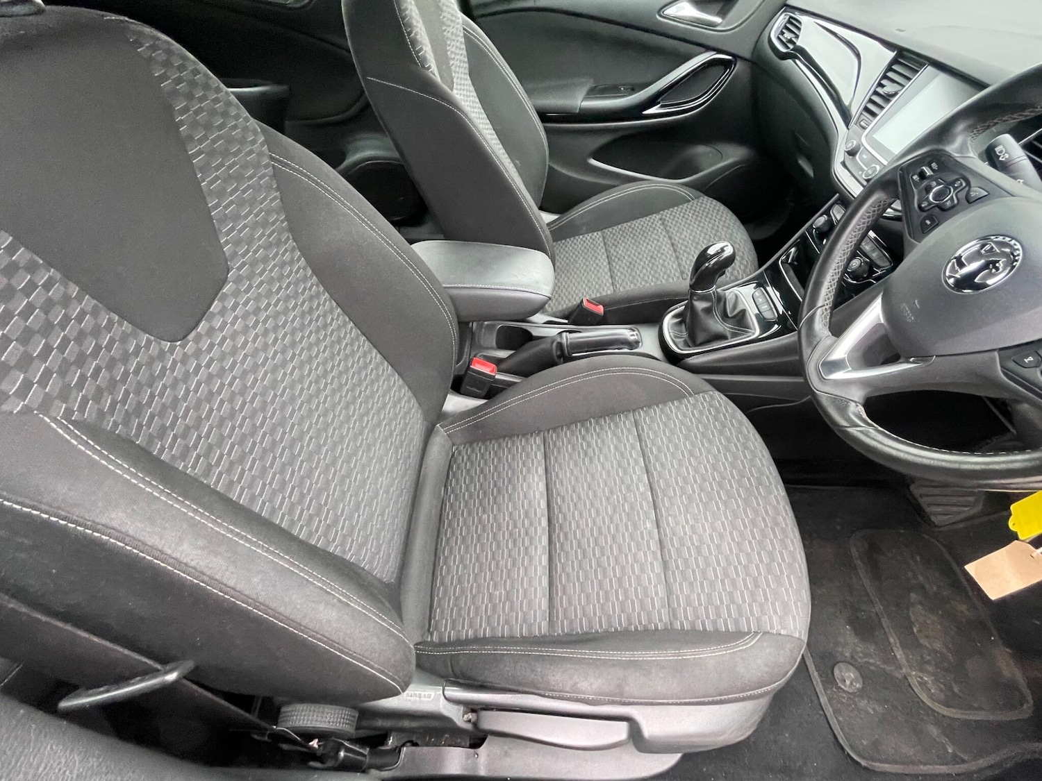 Used Vauxhall Astra 2017 for sale - 76251251: Photo 16