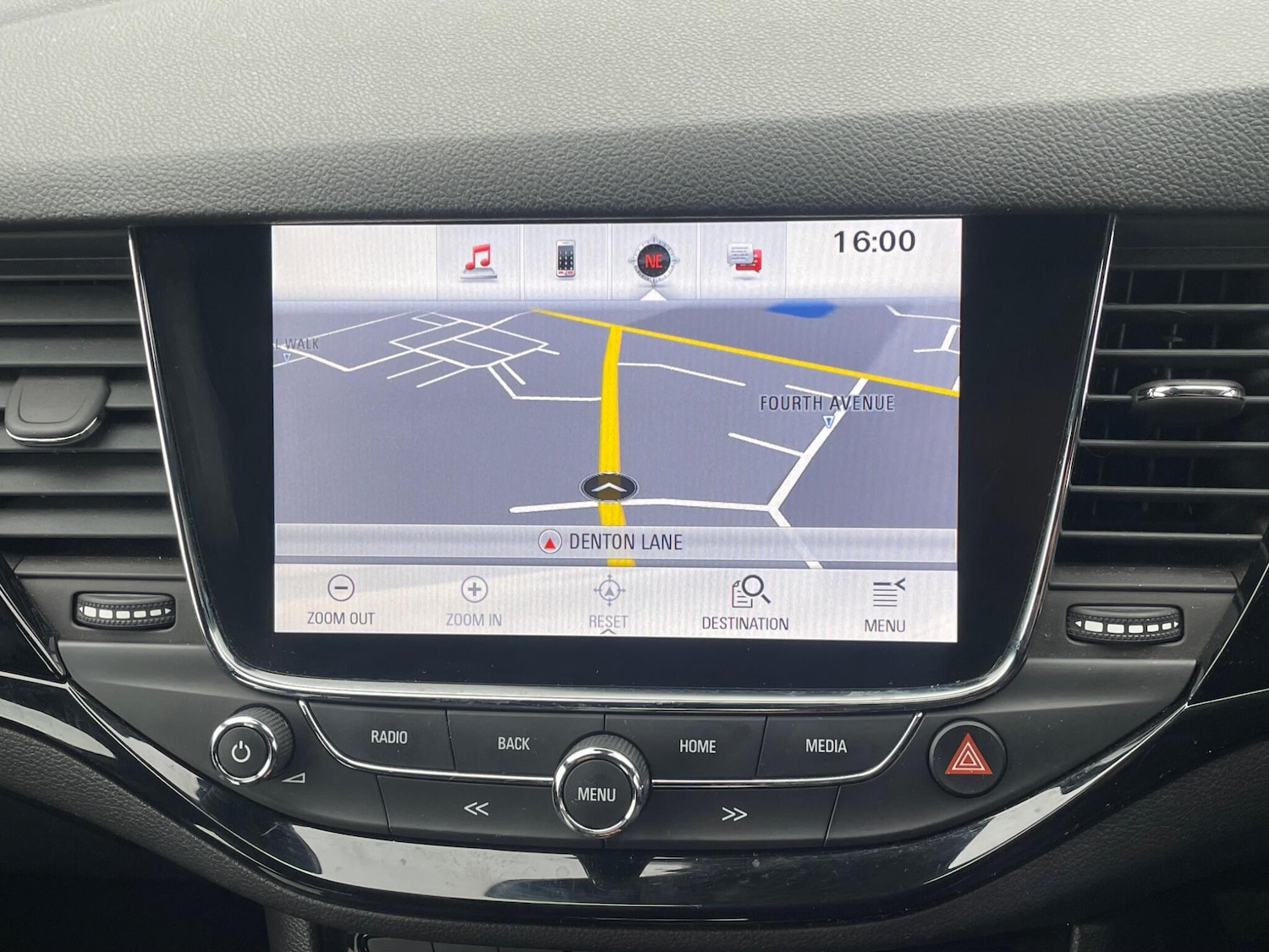 Used Vauxhall Astra 2017 for sale - 76251251: Photo 29