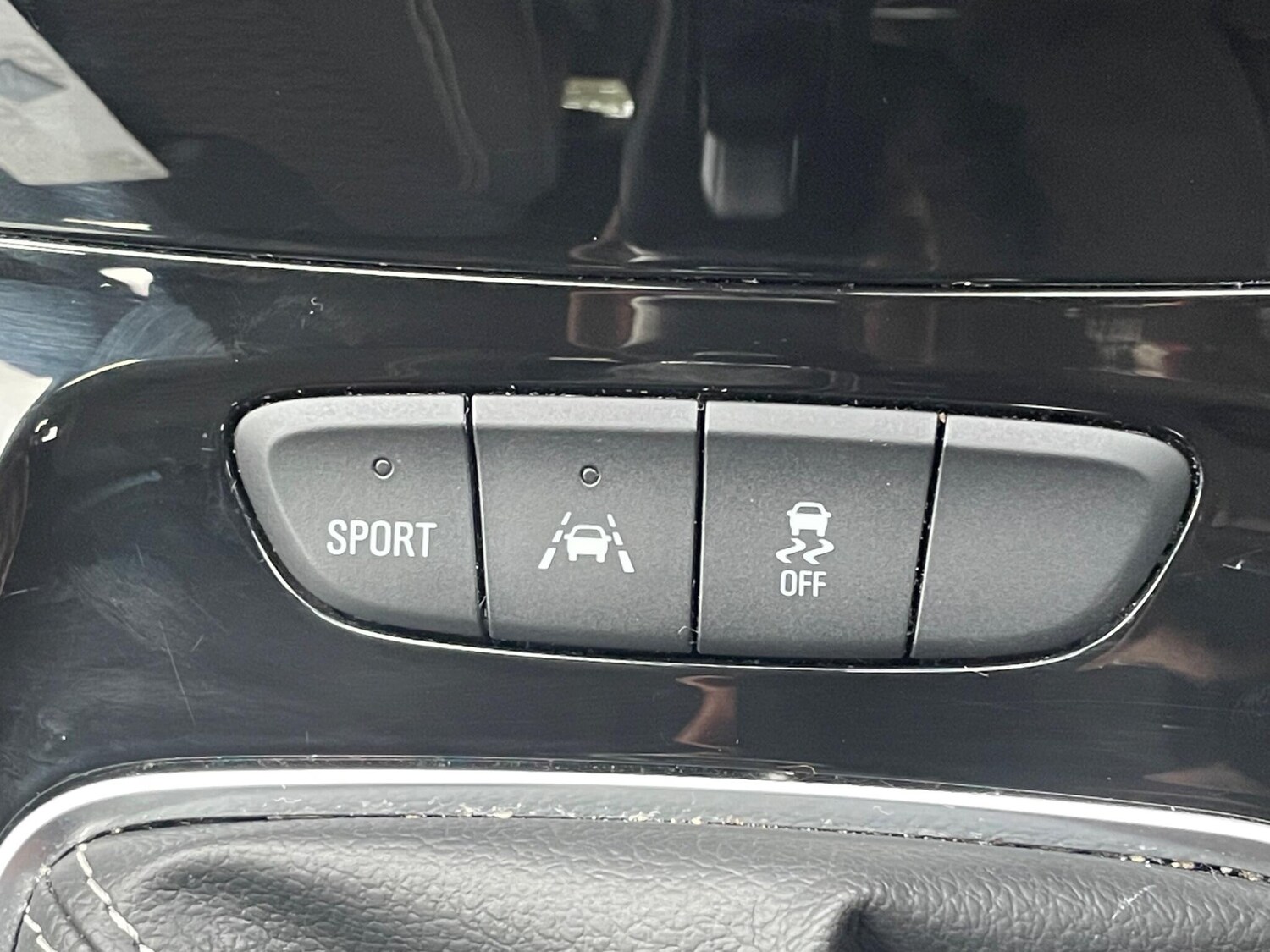 Used Vauxhall Astra 2017 for sale - 76251251: Photo 33