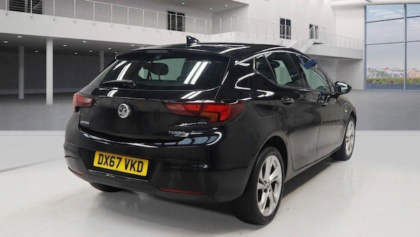 Used Vauxhall Astra 2017 for sale - 76251251: Photo 5