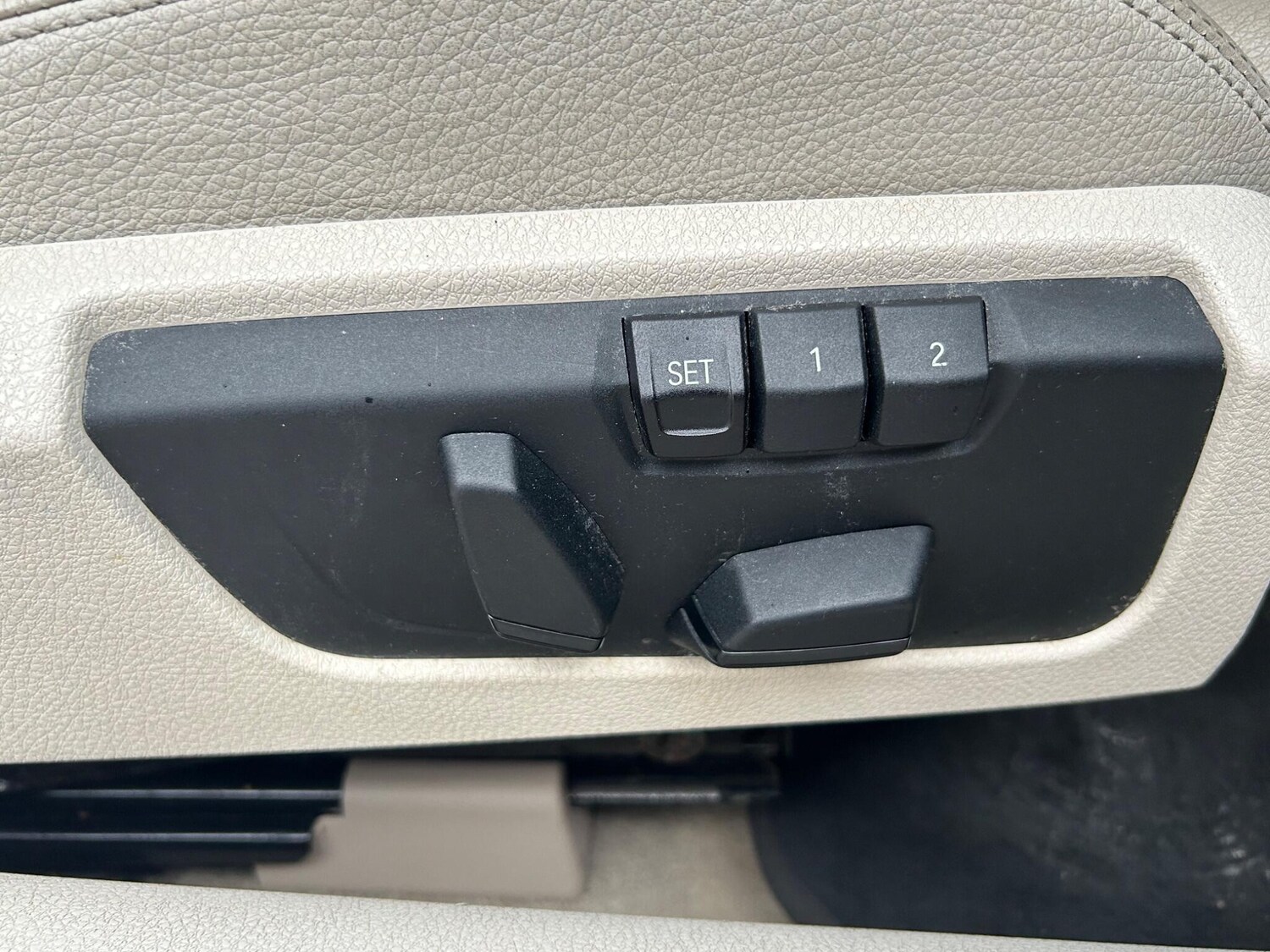 Used BMW 6 Series Gran Coupe 2014 for sale - 77130764: Photo 43