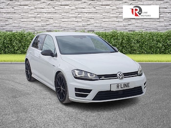 Used Volkswagen Golf 2015 for sale - 75658108: Photo