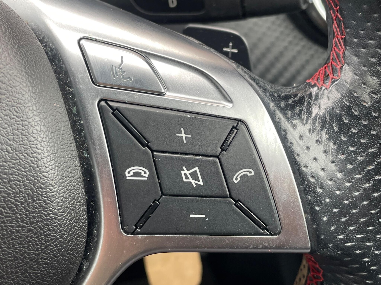 Used Mercedes-Benz A-Class 2014 for sale - 76072041: Photo 39