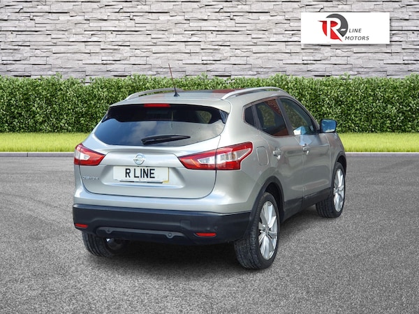 Used Nissan Qashqai 2016 for sale - 76138614: Photo 11