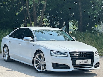Used Audi S8 2016 for sale - 79012675: Photo