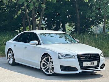 Used Audi S8 2016 for sale - 79012675: Photo
