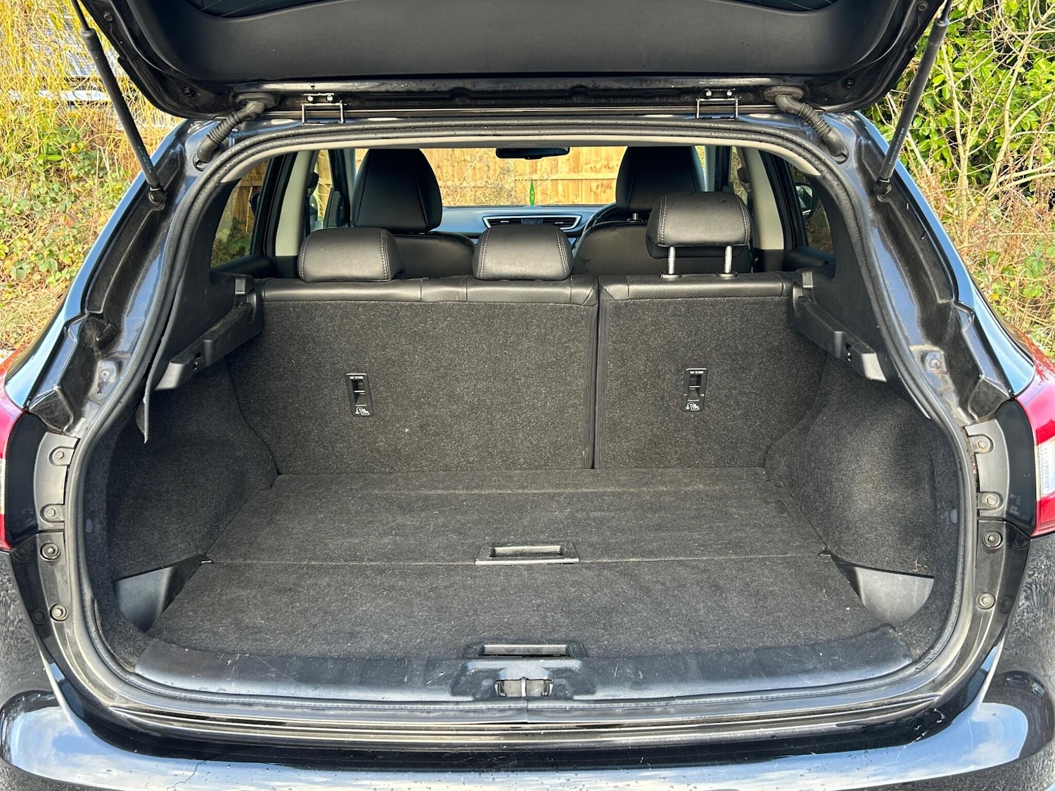 Used Nissan Qashqai 2015 for sale - 76886415: Photo 10