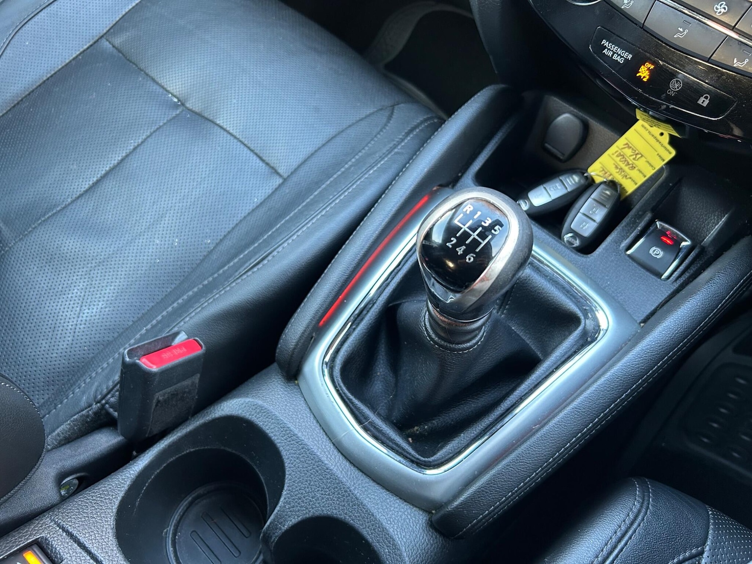 Used Nissan Qashqai 2015 for sale - 76886415: Photo 34