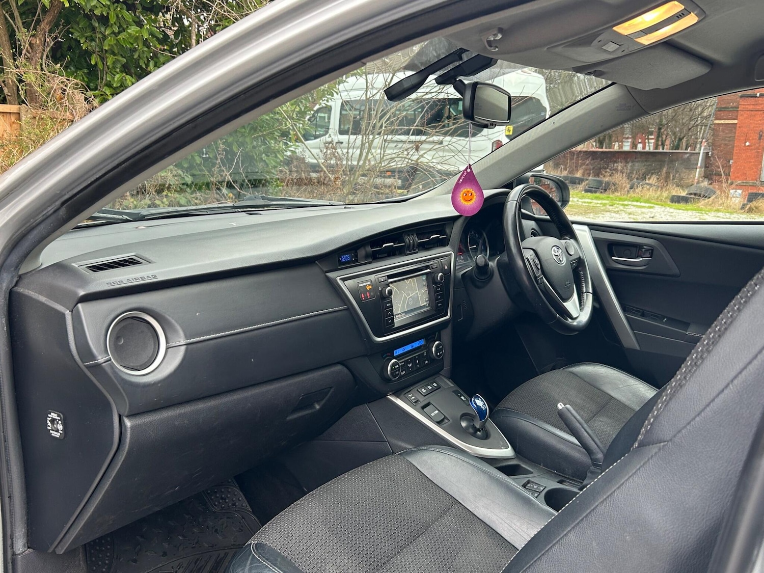 Used Toyota Auris for sale - 77060452: Photo 15