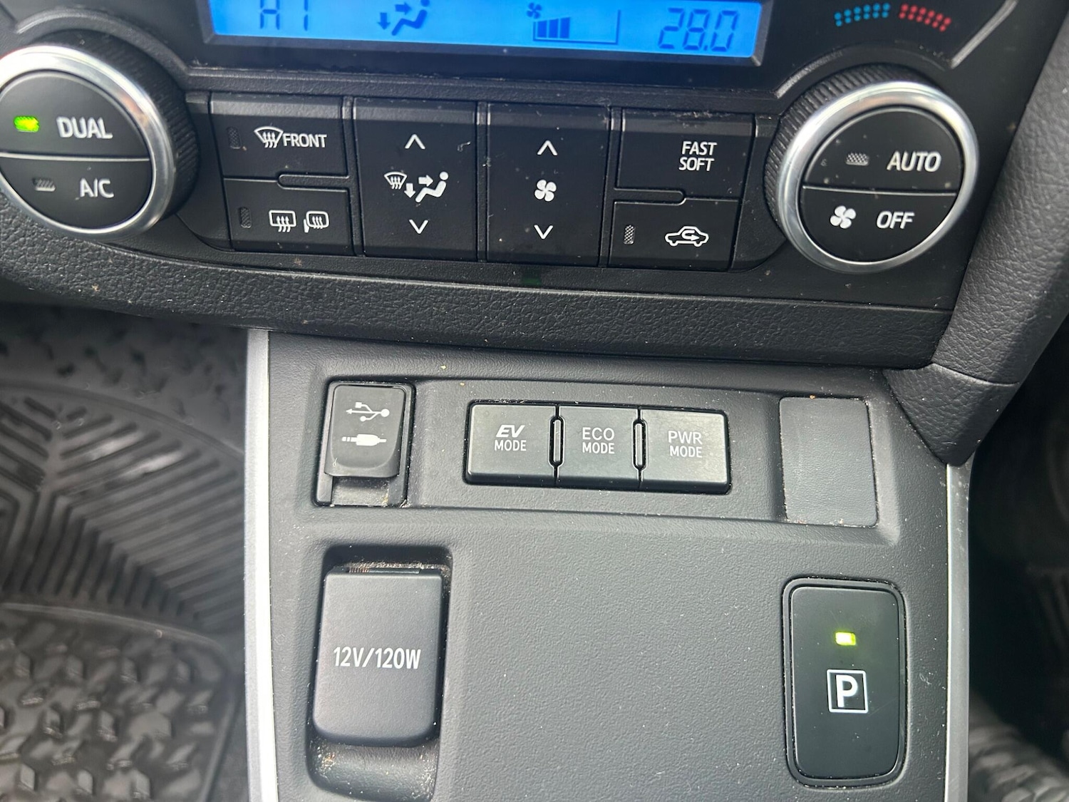 Used Toyota Auris for sale - 77060452: Photo 39