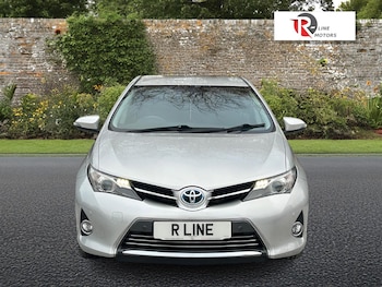 Used Toyota Auris 2015 for sale - 77060452: Photo