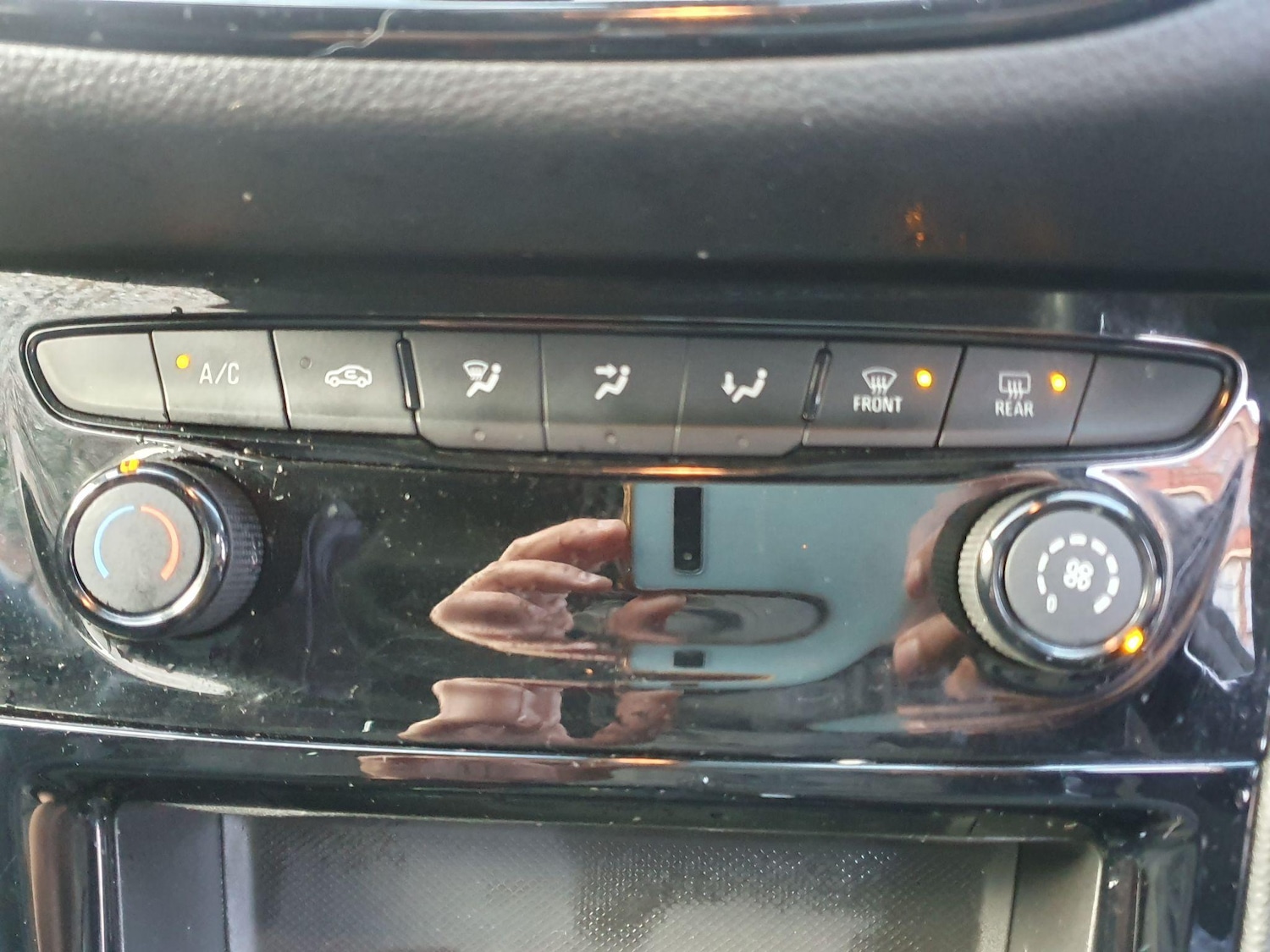 Used Vauxhall Astra for sale - 76993675: Photo 35