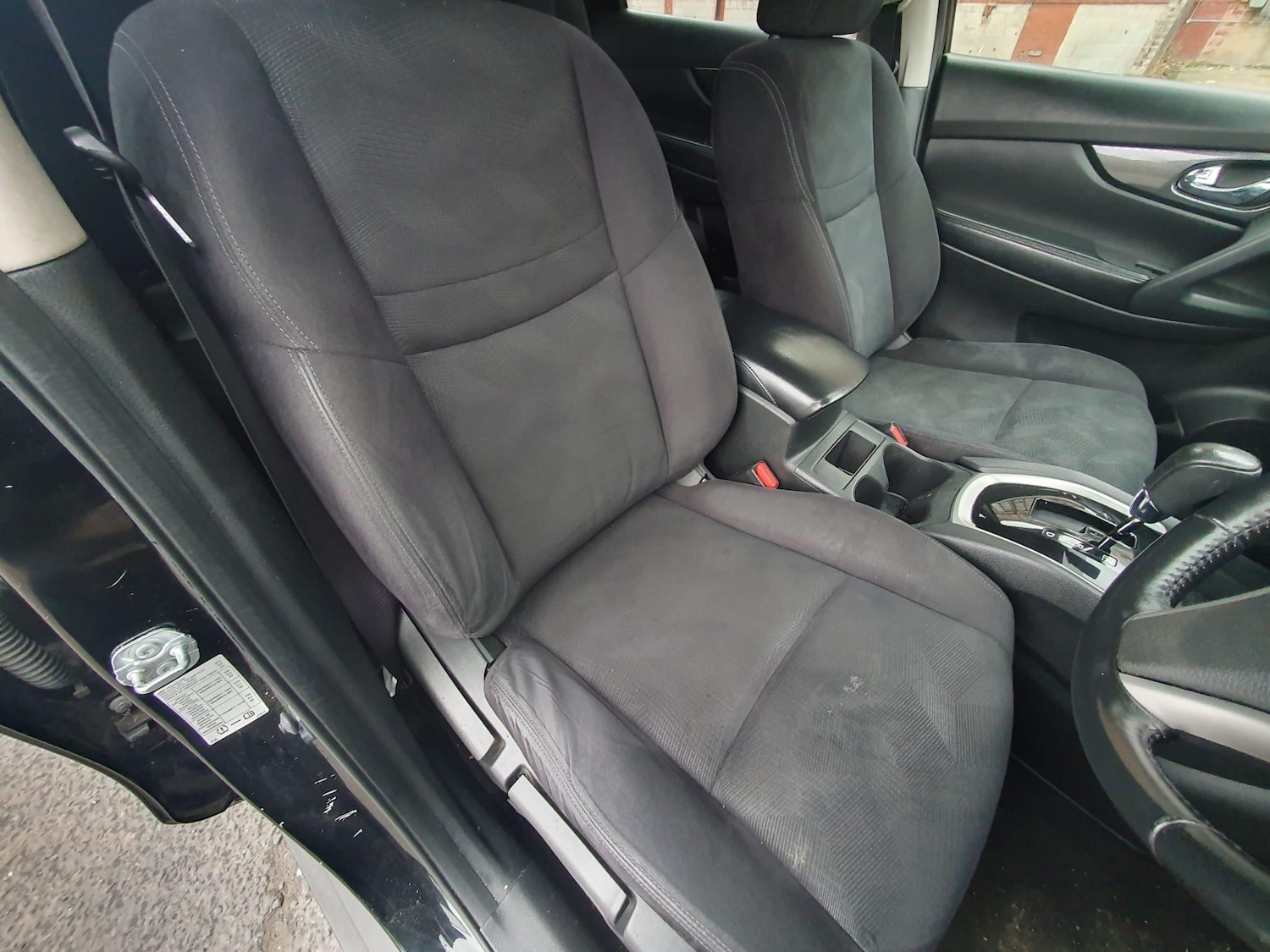 Used Nissan X-Trail 2017 for sale - 76440928: Photo 18