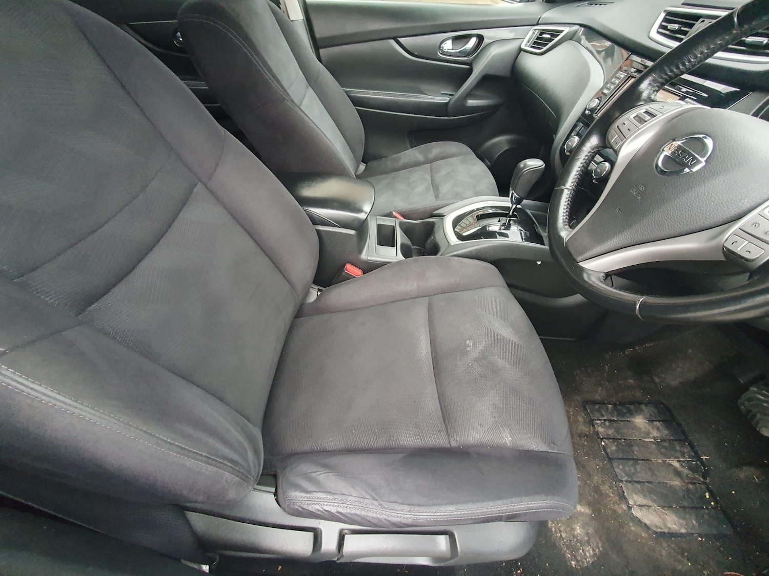 Used Nissan X-Trail 2017 for sale - 76440928: Photo 19