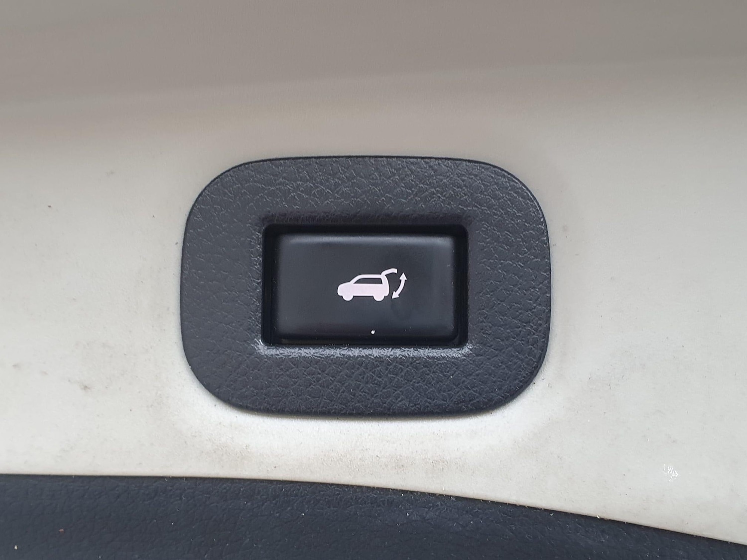 Used Nissan X-Trail 2017 for sale - 76440928: Photo 33