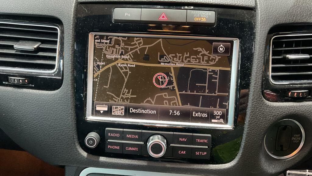 Used Volkswagen Touareg 2013 for sale - 77386487: Photo 10