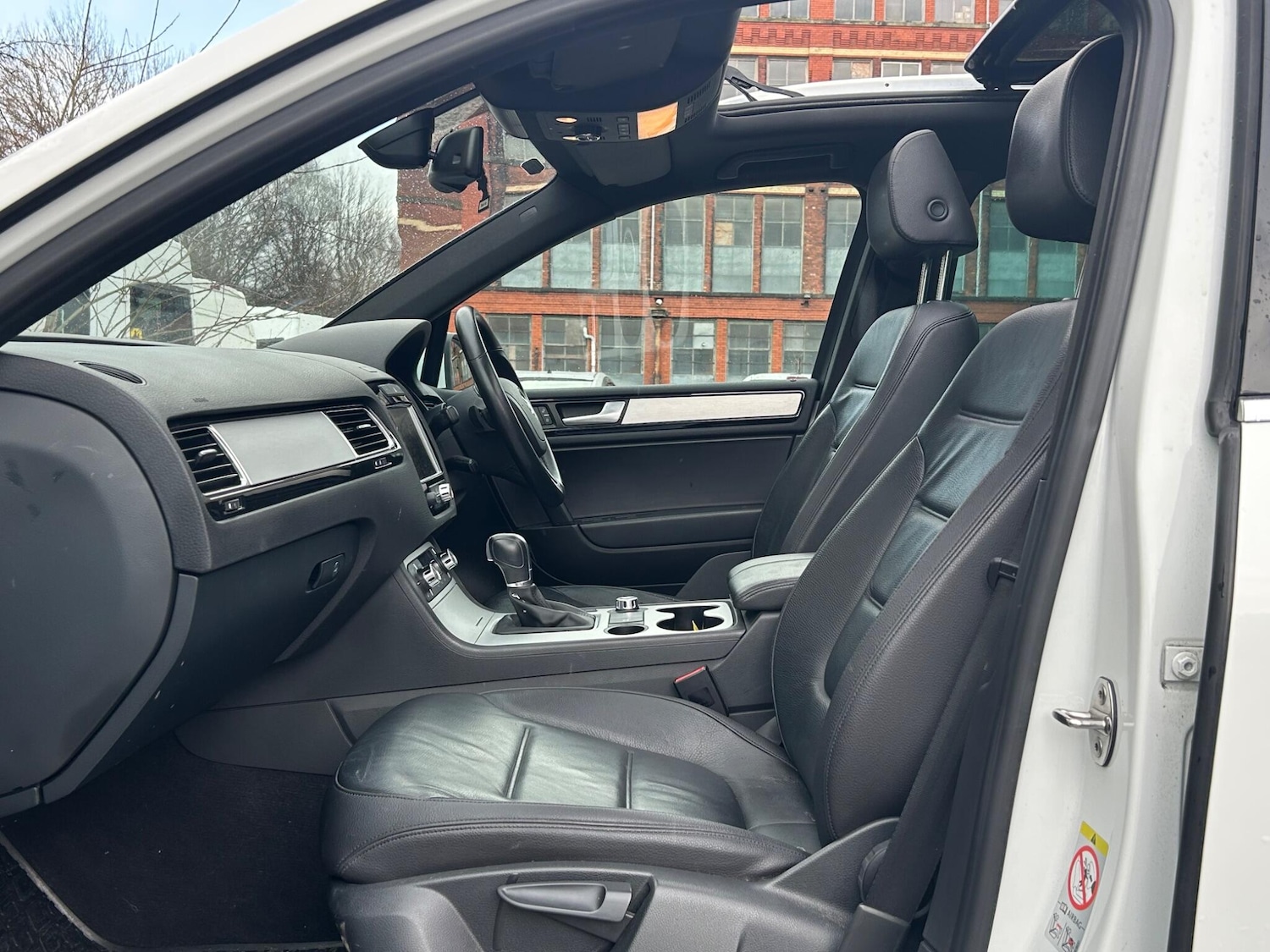 Used Volkswagen Touareg 2013 for sale - 77386487: Photo 21