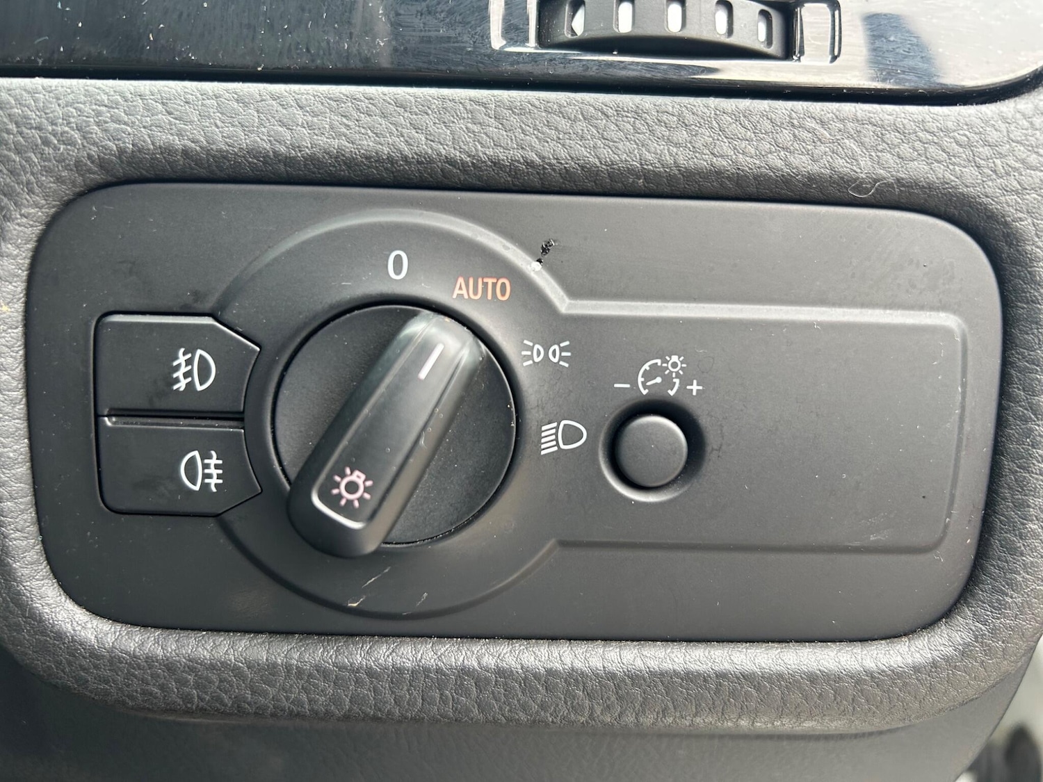 Used Volkswagen Touareg 2013 for sale - 77386487: Photo 41