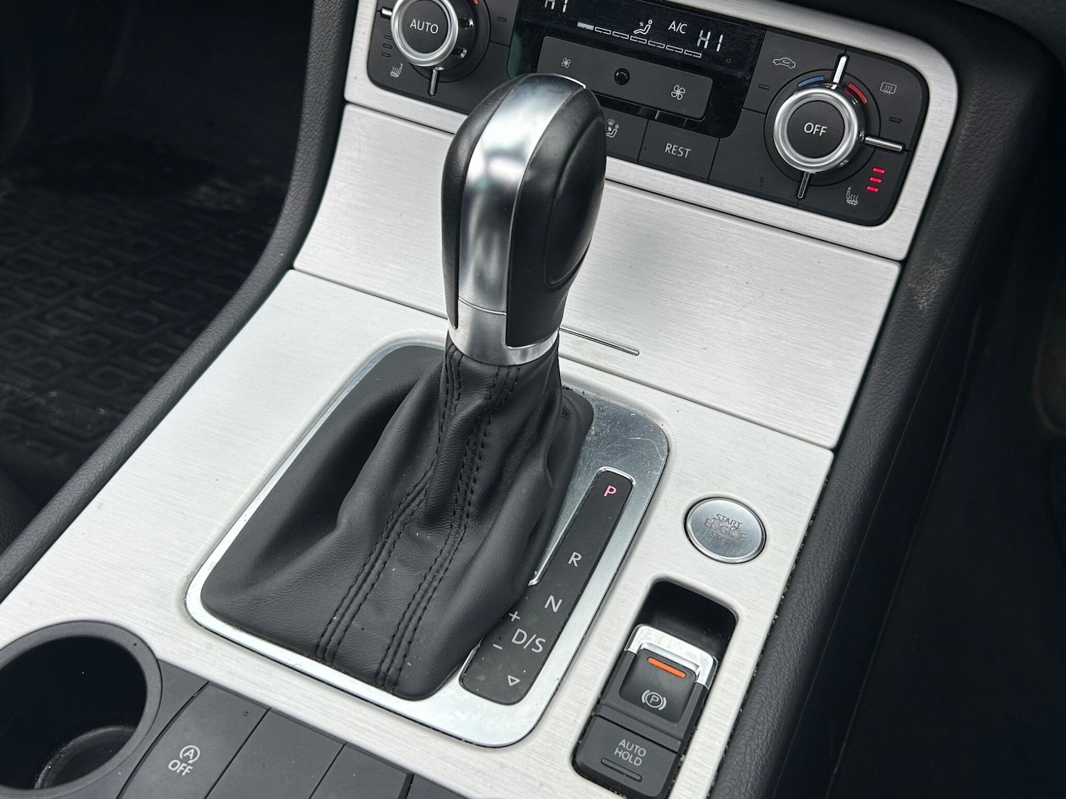 Used Volkswagen Touareg 2013 for sale - 77386487: Photo 46