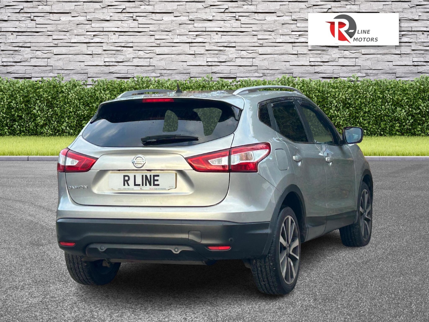 Used Nissan Qashqai 2014 for sale - 76865294: Photo 11