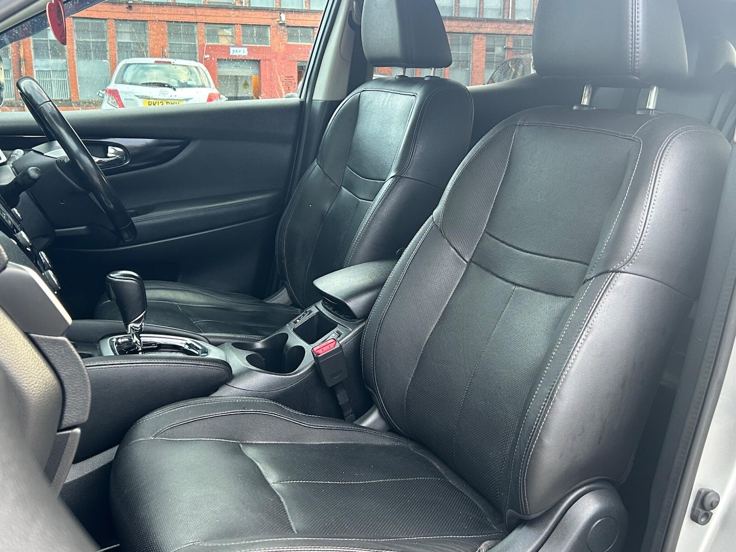 Used Nissan Qashqai 2014 for sale - 76865294: Photo 17