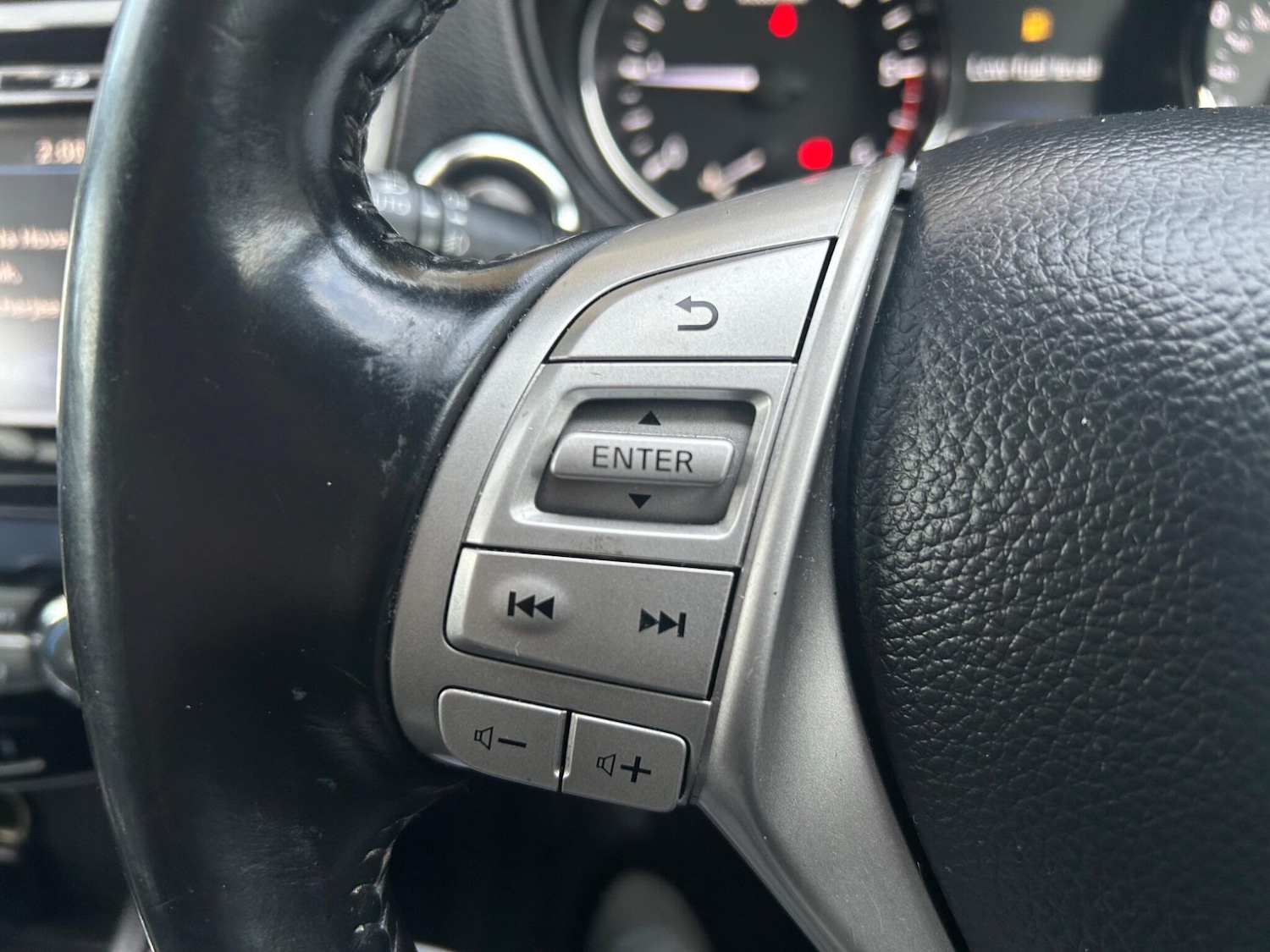 Used Nissan Qashqai 2014 for sale - 76865294: Photo 41