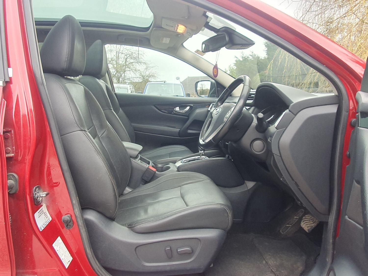 Used Nissan Qashqai 2016 for sale - 77611795: Photo 19