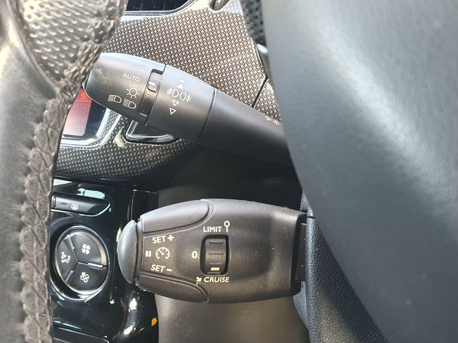 Vehicle 33