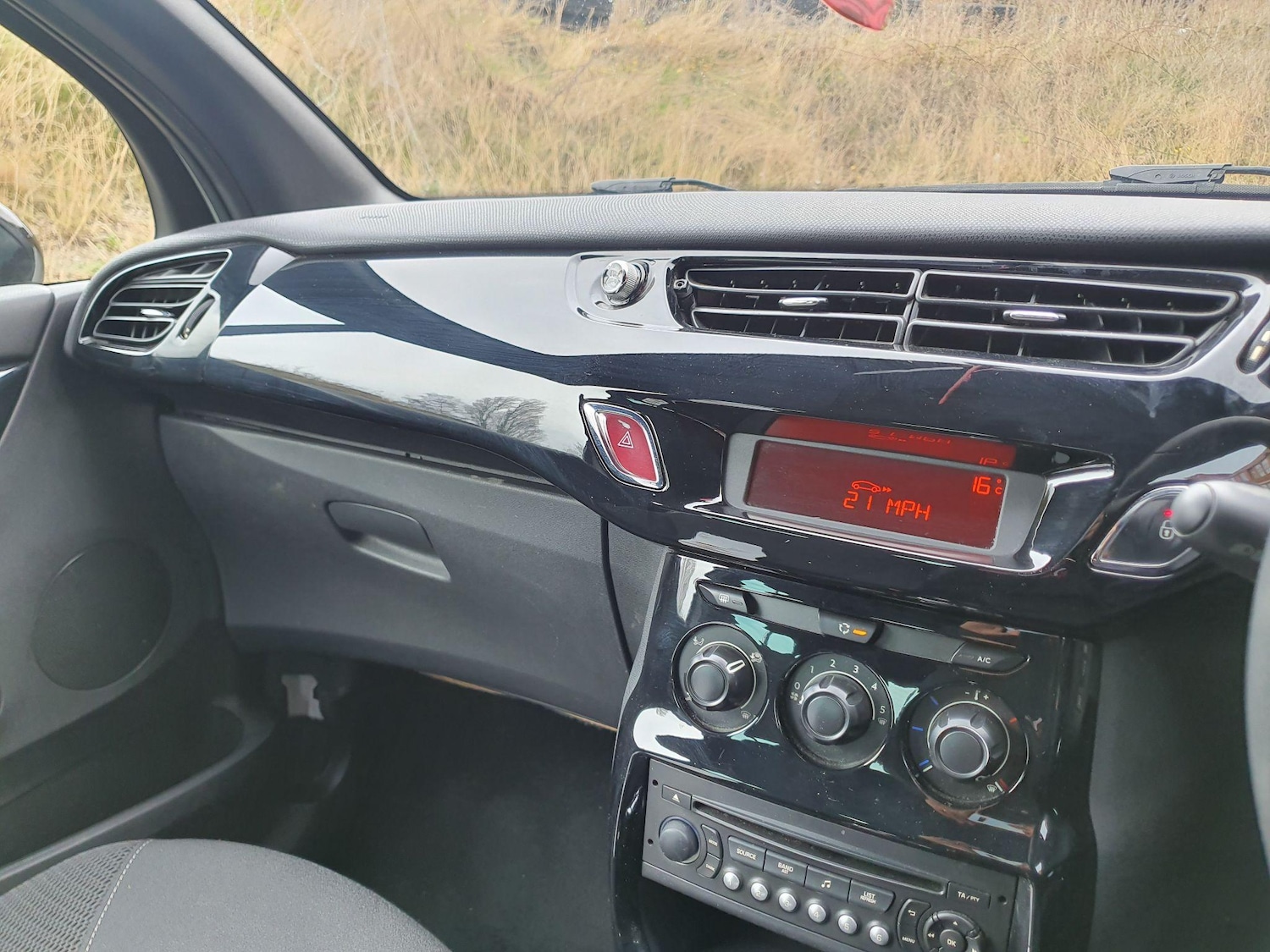 Vehicle 33